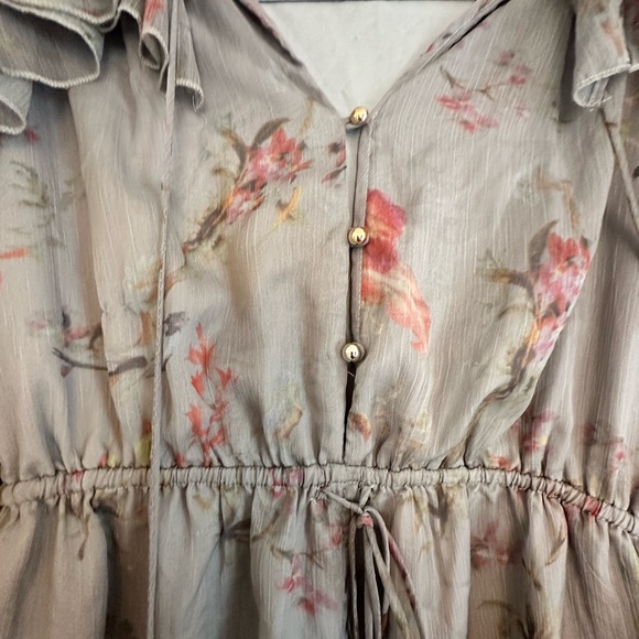 Floral Ruffle Dress - Picture 5 of 6